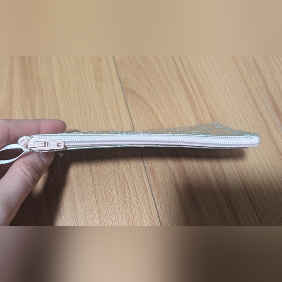 Small Change Purse - Picture 4 of 4